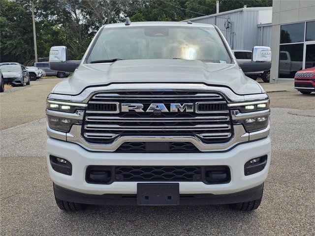 Used 2026 RAM 2500 Laramie AWD/4WD image 2