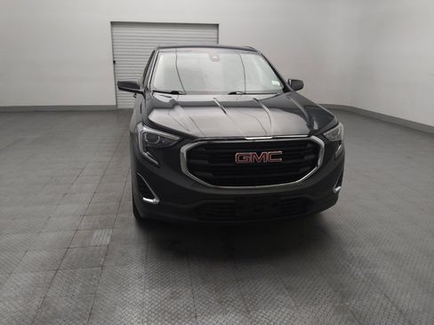 Used 2020 GMC Terrain SLE FWD image 14