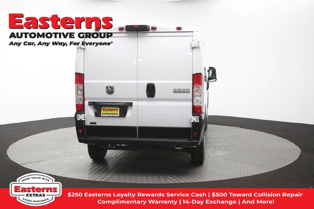 Used 2025 RAM ProMaster 2500 w/ Convenience Group FWD image 40