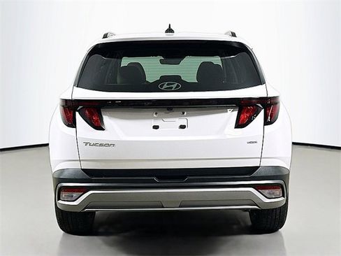 Certified 2025 Hyundai Tucson SEL image 6