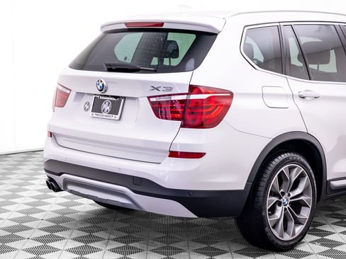 Used 2017 BMW X3 xDrive28i AWD/4WD image 38