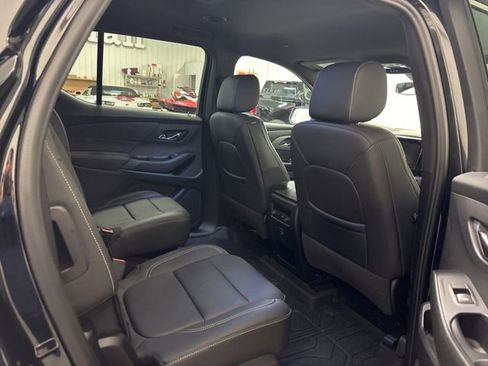 Used 2023 Chevrolet Traverse LT w/ LPO, Floor Liner Package image 14