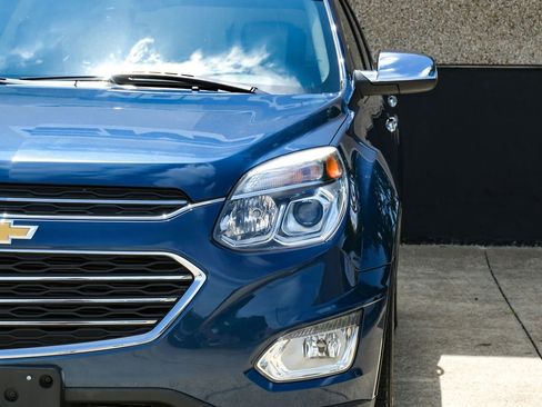 Used 2017 Chevrolet Equinox Premier w/ Enhanced Convenience Package AWD/4WD image 48