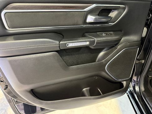 Used 2025 RAM 1500 Laramie image 36