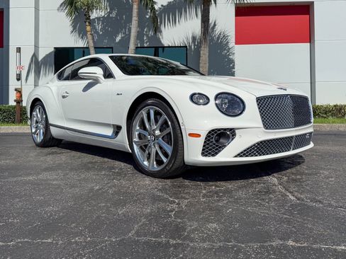 Used 2023 Bentley Continental GT Azure AWD/4WD image 5