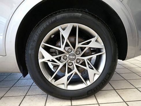 Used 2022 Genesis GV70 2.5T w/ Advanced Package image 61