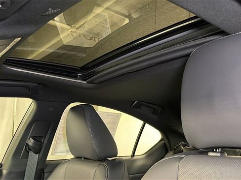 New 2025 Lexus IS 350 F Sport image 6