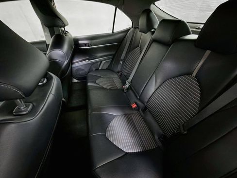 Used 2023 Toyota Camry SE FWD image 22