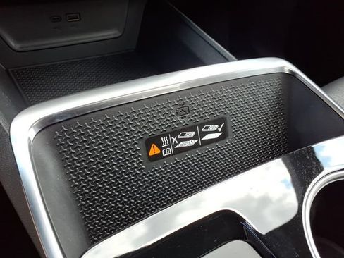New 2026 Chevrolet Equinox LT w/ Convenience Package II FWD image 30