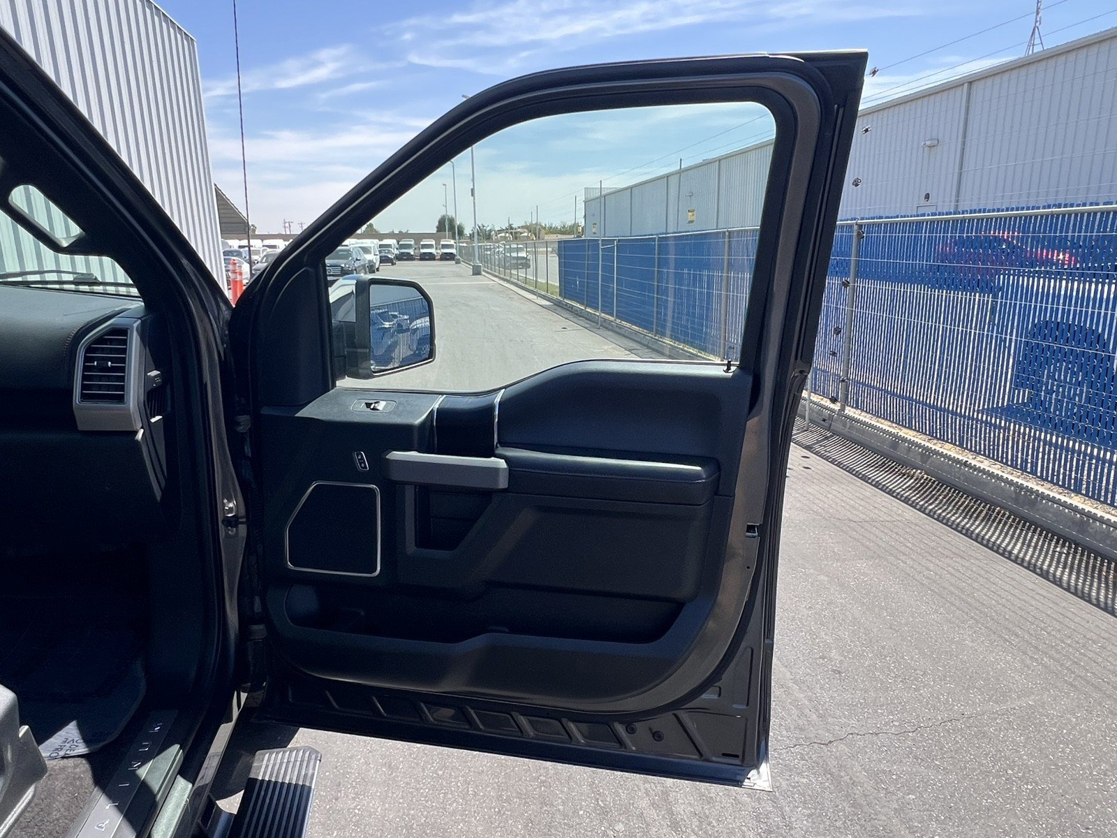 Used 2019 Ford F150 Platinum RWD image 23