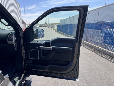 Used 2019 Ford F150 Platinum RWD image 23