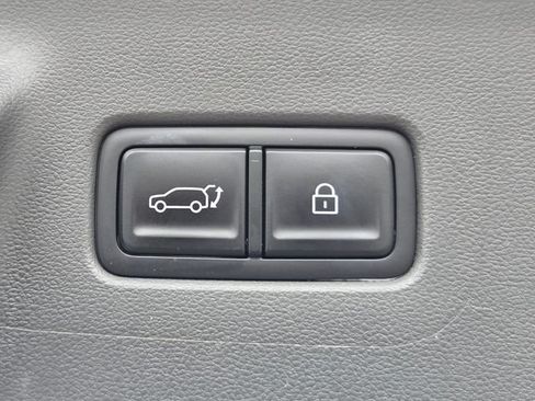 Used 2024 Hyundai Santa Fe SEL FWD image 31