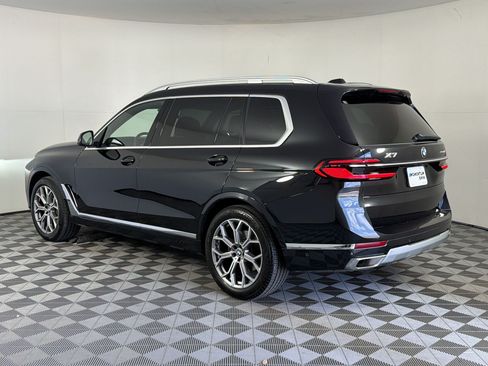 Used 2024 BMW X7 xDrive40i w/ Executive Package AWD/4WD image 3