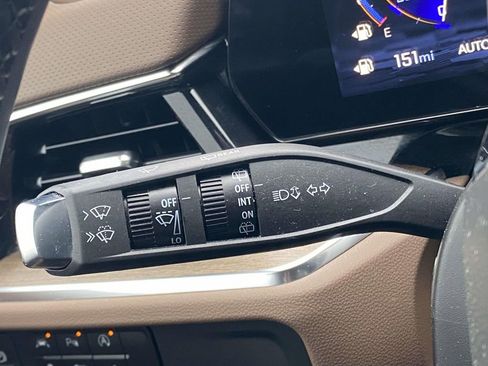 Used 2025 Chevrolet Suburban High Country image 23