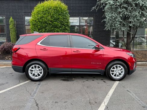 Used 2022 Chevrolet Equinox LT FWD image 21