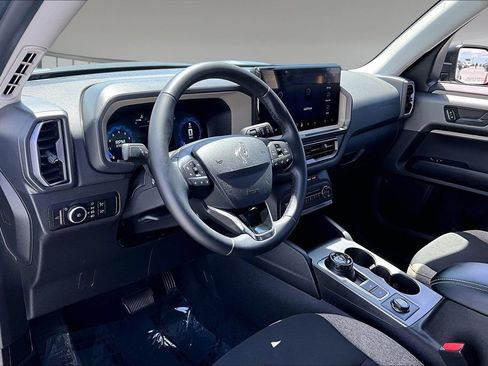 Used 2025 Ford Bronco Sport Big Bend w/ Convenience Package AWD/4WD image 15