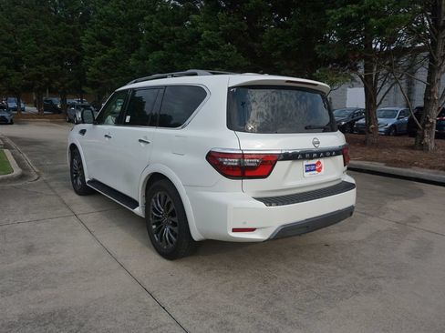 Used 2023 Nissan Armada Platinum w/ Captain's Chairs Package AWD/4WD image 25