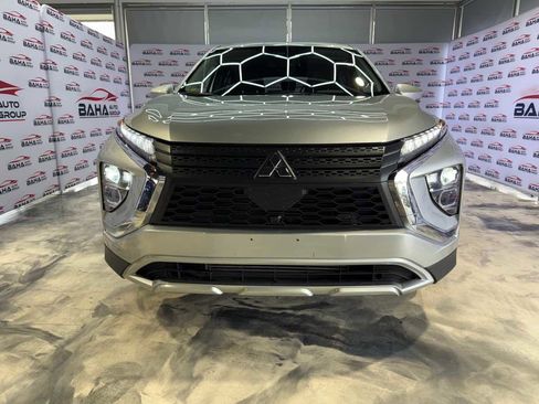 Used 2025 Mitsubishi Eclipse Cross SE image 3