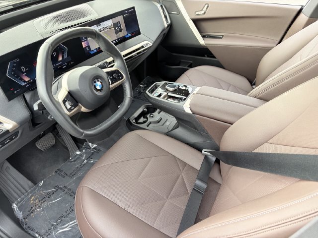 Used 2026 BMW iX xDrive45 w/ Premium Package AWD/4WD image 20