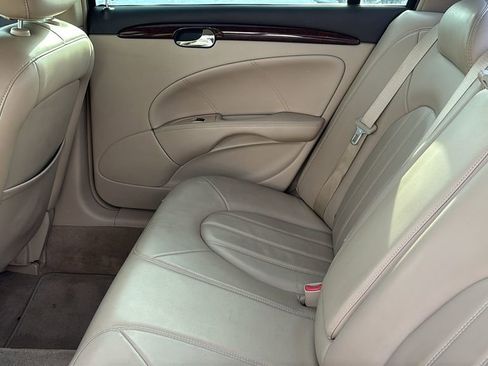 Used 2008 Buick Lucerne CXL w/ Driver Confidence Package image 28