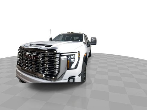 New 2025 GMC Sierra 2500 Denali w/ Denali Reserve Package image 3