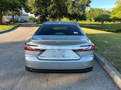 Certified 2025 Toyota Camry LE image 4