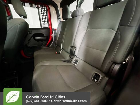 Used 2020 Jeep Gladiator Sport w/ Quick Order Package 24S image 26