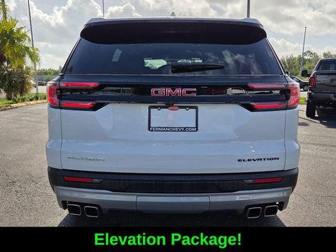Used 2025 GMC Acadia Elevation FWD image 6