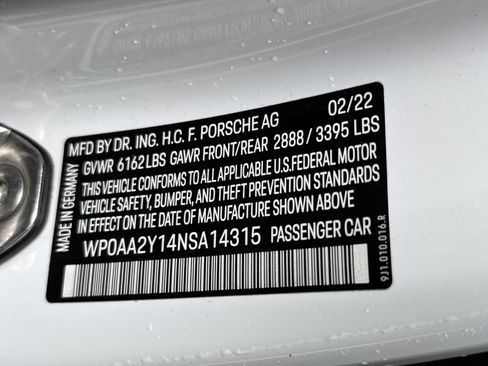 Used 2022 Porsche Taycan RWD image 35