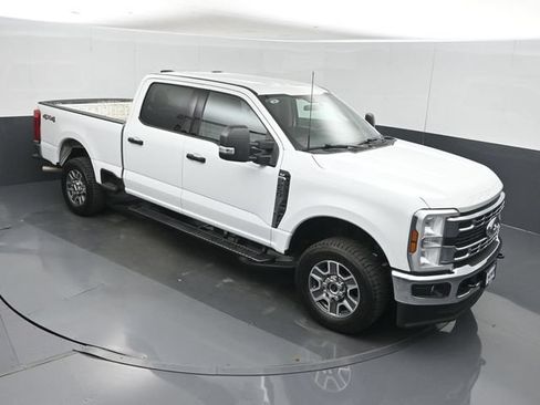 Used 2025 Ford F250 XLT AWD/4WD image 33