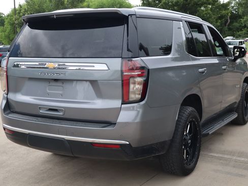 Used 2021 Chevrolet Tahoe LS w/ Driver Alert Package RWD image 3
