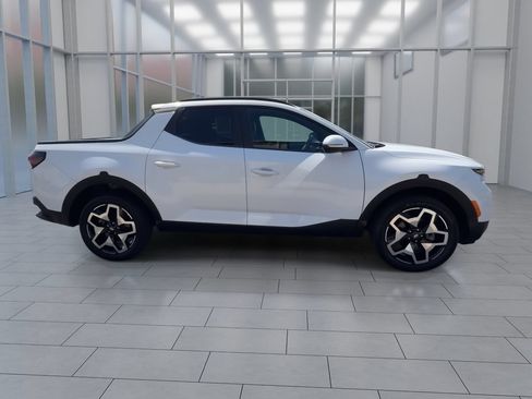 Used 2022 Hyundai Santa Cruz Limited AWD/4WD image 9
