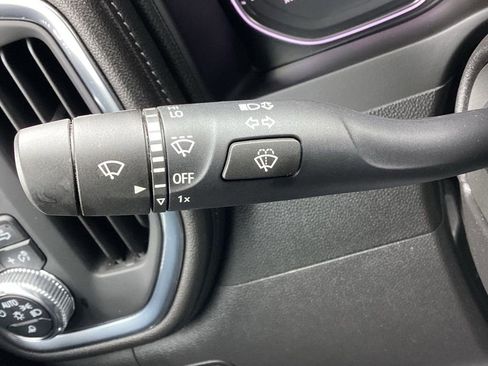 Used 2021 GMC Sierra 1500 SLT image 26