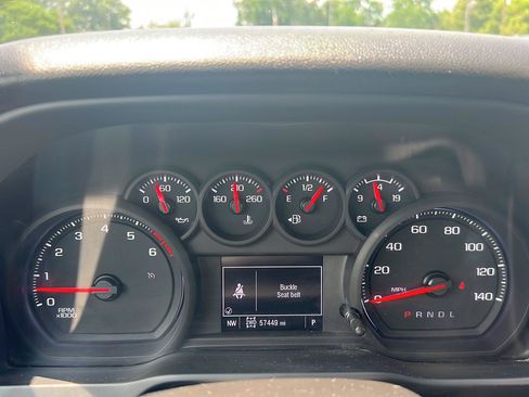 Used 2024 Chevrolet Silverado 2500 Custom w/ Custom Value Package AWD/4WD image 17