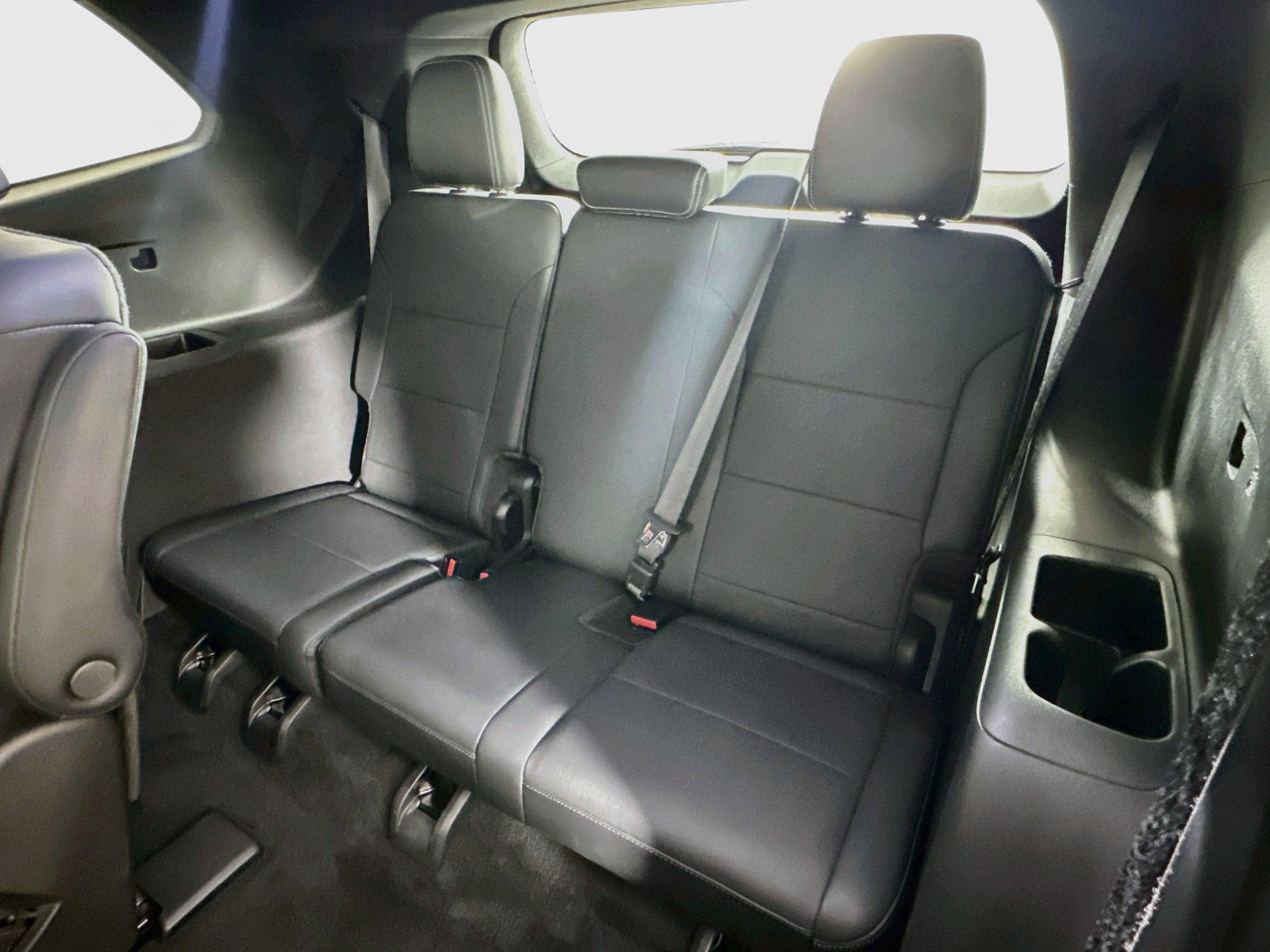 Used 2025 Buick Enclave Preferred FWD image 28