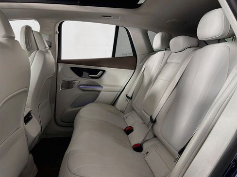 Certified 2023 Mercedes-Benz EQE 350+ SUV w/ Exclusive Trim Package image 8