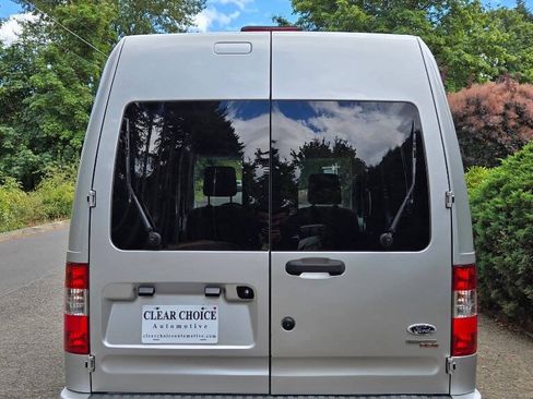 Used 2013 Ford Transit Connect XLT FWD image 11
