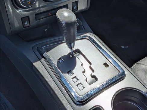 Used 2011 Dodge Challenger RWD image 12