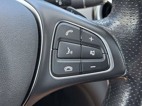 Used 2019 Mercedes-Benz GLA 250 4MATIC image 23