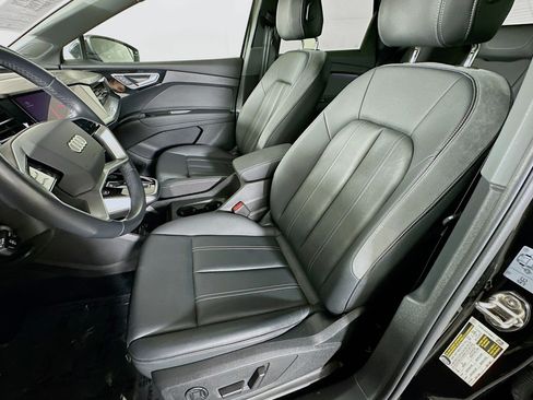 Used 2023 Audi Q4 e-tron Premium Plus AWD/4WD image 18