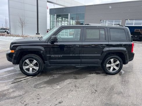 Used 2017 Jeep Patriot High Altitude image 8