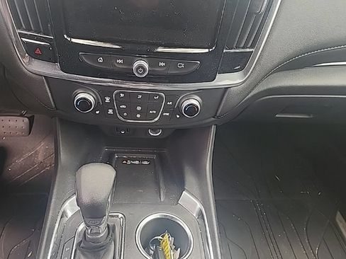 Used 2022 Chevrolet Traverse LT w/ LPO, Floor Liner Package AWD/4WD image 7