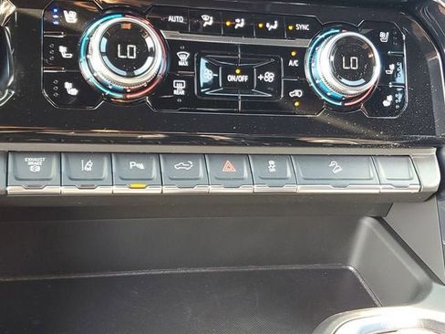 New 2026 GMC Sierra 3500 Denali Ultimate AWD/4WD image 25