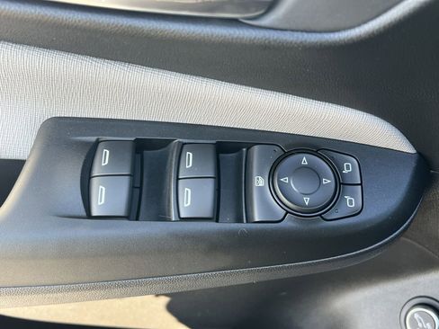 Used 2025 Buick Envista Avenir image 16