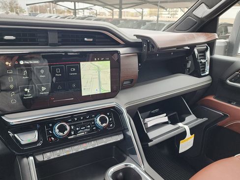 New 2026 GMC Sierra 2500 Denali Ultimate image 38