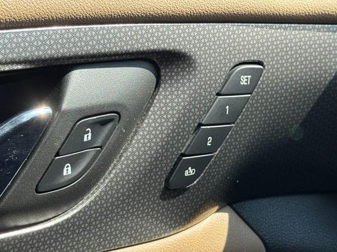 Used 2023 Chevrolet Traverse Premier w/ LPO, Floor Liner Package AWD/4WD image 17