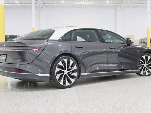 Used 2022 Lucid Air Grand Touring image 10