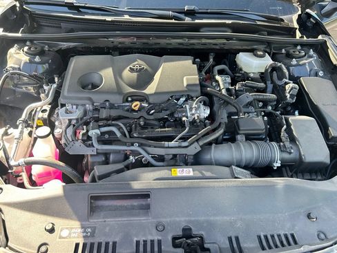 Used 2025 Toyota Camry LE FWD image 25