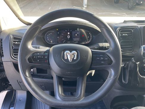 Used 2023 RAM ProMaster 2500 w/ LED Premium FWD image 8