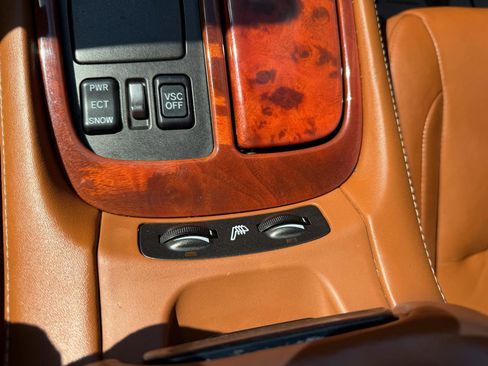 Used 2002 Lexus SC 430 Convertible image 39